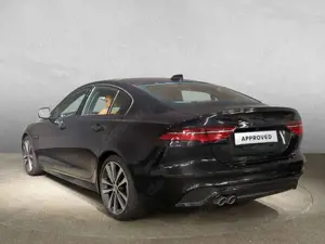 Jaguar XE D200 R-Dynamic HSE FAHRASSISTENZ-PAKET PANORAMA 19 Bild 4