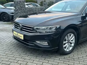 Volkswagen Passat Variant Panorama ACC PDC NAVI Kamera
