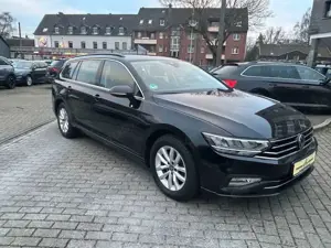Volkswagen Passat Variant Panorama ACC PDC NAVI Kamera Bild 2