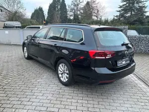 Volkswagen Passat Variant Panorama ACC PDC NAVI Kamera Bild 5