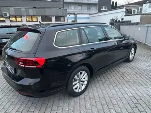 Volkswagen Passat Variant Panorama ACC PDC NAVI Kamera Bild 4