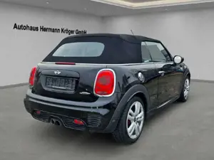 MINI John Cooper Works Cabrio John Cooper Works Bild 4
