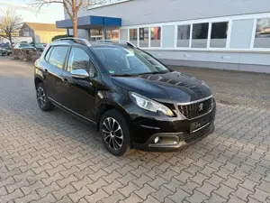Peugeot 2008 Style/2Hand/Scheckheft/Pdc/Shz/Pano/25000km Bild 3