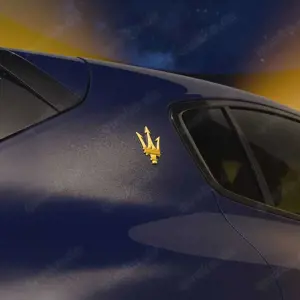 Maserati Grecale Lumina Blu Sonderedition Bild 3