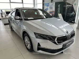 Skoda Octavia 1.5 TSI Selection ACC EHK Kessy Navi Kam