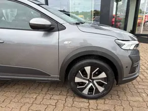 Dacia Sandero Stepway Expression TCe 90 Bild 5