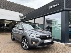 Dacia Sandero Stepway Expression TCe 90 Bild 2