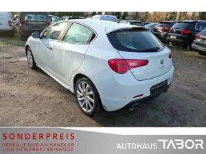 Alfa Romeo Giulietta 2,0 JTDM 16V Turismo QV Sportiva Leder Bild 4
