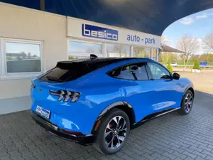 Ford Mustang Mach-E AWD+LED Matrix+NAV+DAB+PDC+BLIS+LMF Bild 5