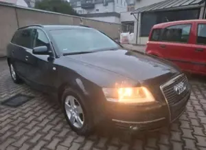 Audi A6 Avant 2.4 multitronic