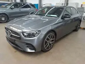 Mercedes-Benz E 220 d AMG NIGHT+BURM+PANO+DISTR+HUD