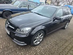 Mercedes-Benz C 220 C 220 T CDI 4Matic 7G-TRONICAvantgarde Edition C