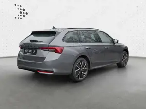 Skoda Octavia Combi Sportline 2,0 TDI DSG |Winter|AHK| Bild 2