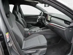 Skoda Octavia Combi Sportline 2,0 TDI DSG |Winter|AHK| Bild 4