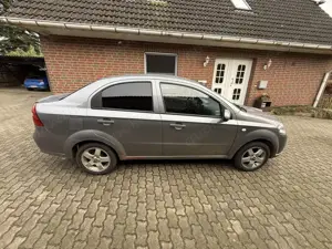Chevrolet Aveo 1.4 16V LT Bild 3