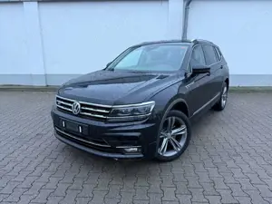 Volkswagen Tiguan Allspace Tiguan Allspace 2.0TSI 4M*R-Line*7-Sitzer*Carplay