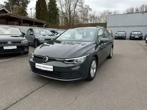 Volkswagen Golf VIII Variant 1.5 eTSI DSG Life,,ACC,LED,Par