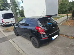 Hyundai i20 1.2 Classic Bild 3
