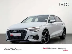 Audi A3 TFSIe40 Stronic S line LED Navi