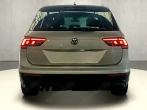 Volkswagen Tiguan 2.0 TDI SCR Sound Bild 5