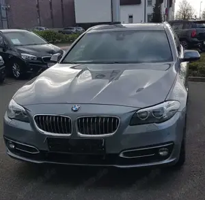 BMW 520 520d Touring Aut. Luxury Line