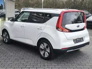 Kia Soul Spirit NAVI+LED+SHZ+KAMERA+HK+WP+ACC+ Bild 3