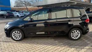 Volkswagen Touran Comfortline 7 Sitzer Temp Sitzheizung Bild 3