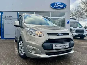 Ford Grand Tourneo Titanium