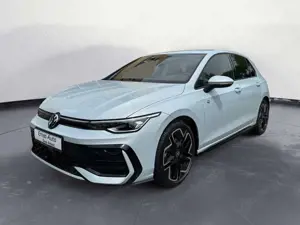 Volkswagen Golf VIII R-Line 1.5 eTSI +DSG+KAMERA+LENKRADHZG.+