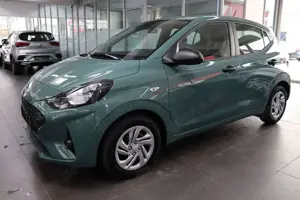 Hyundai i10 1.0 AT Navi Klima R.Kam/PDC Tempo SOFORT