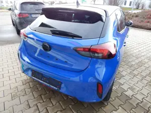 Opel Corsa Corsa 5-Türer 1.2 Direct Injection Turbo GS Bild 4