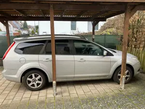 Ford Focus Focus Turnier 1.6 16V Silver Magic