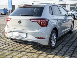 Volkswagen Polo 1.0 TSI Style PDC KAMERA NAVI MATRIX-LED Bild 3