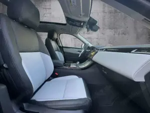 Land Rover Range Rover Velar D300 Dynamic SE Pano BlackPack Bild 3