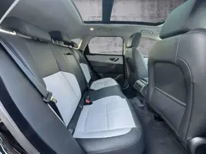 Land Rover Range Rover Velar D300 Dynamic SE Pano BlackPack Bild 5