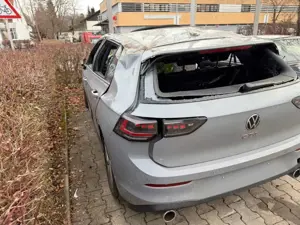 Volkswagen Golf VIII Lim. 2.0 GTI/ PANO/ BUSINESS PREM./ IQ Bild 4