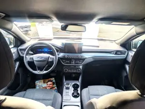 Ford Focus Active X Automatik BO Sound System Bild 2