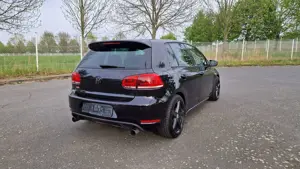 Volkswagen Golf GTI 2.0 Bild 4