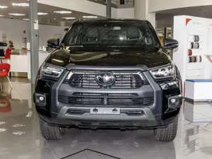 Toyota Hilux 2.8 D-4D Double Cab Invincible 4x4 LEDER Bild 3