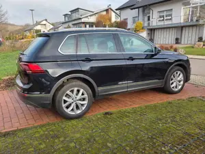 Volkswagen Tiguan Highline 4Motion Leder AHK Memory Kamera, Bild 5