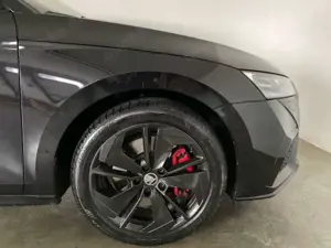 Skoda Octavia IV Combi RS 2.0 TSI MATRIX+SHZ+EPH Bild 4