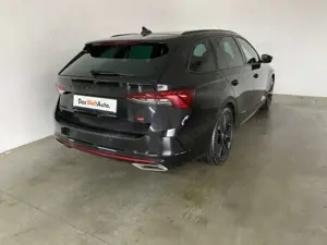 Skoda Octavia IV Combi RS 2.0 TSI MATRIX+SHZ+EPH Bild 2