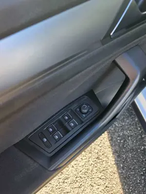 Volkswagen T-Roc Active Bild 5