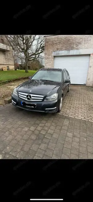 Mercedes-Benz C 200 T (BlueEFFICIENCY) 7G-TRONIC Avantgarde