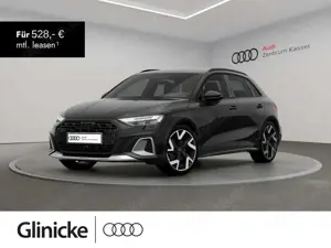 Audi A3 S line LED HuD Sonos Navi AHK 19"