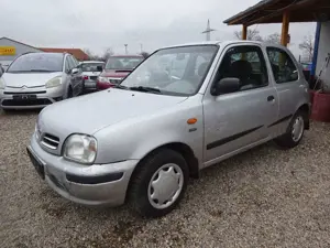 Nissan Micra 1.0 Style Automatik