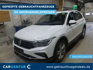 Volkswagen Tiguan 2.0 TDI Life Pano S-Dach ACC LED Lane