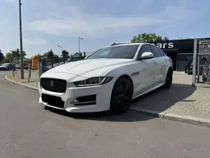 Jaguar XE R-Sport*BI-XENON*NAVI*MERIDIAN*SPUR*ACC*