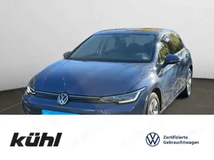 Volkswagen Golf VIII 1.5 eTSI DSG Life Navi,Pano,LED