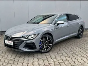 Volkswagen Arteon SB R 4M/LED/AHK/R-KAM/ACC/4xSHZ/NAVI/DCC